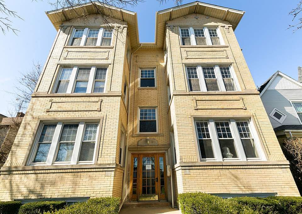 1st image of 3910 W Byron St #1E