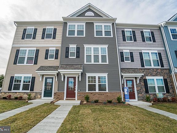 5th image of 1803 Noyack Ln
