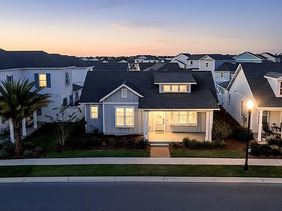 2nd image of 1917 Rushes Ave