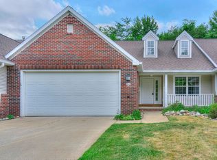 868 Chamberlain Ct, Jackson, MI 49203