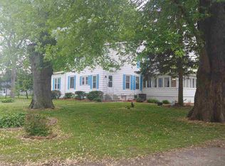 121 E Polk St, Cuba, IL 61427