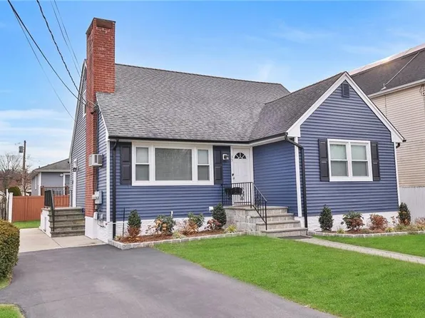 (undisclosed Address), Pleasantville, NY 10570