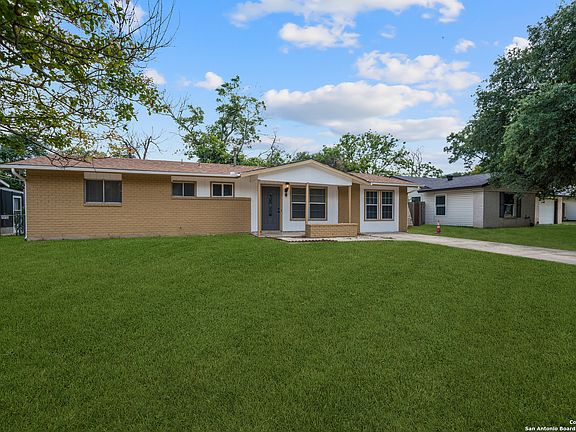 3rd image of 4126 TALLULAH DR
