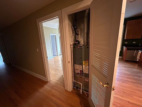5th image of 7514 N Damen Ave APT 2S