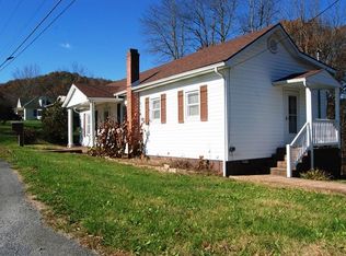 310 College Hill Rd, Cedar Bluff, VA 24609