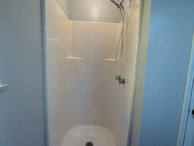 1628 Hunters Branch Rd — Photo 14