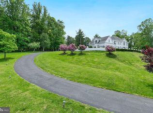 6801 Capri Pl, Bethesda, MD 20817