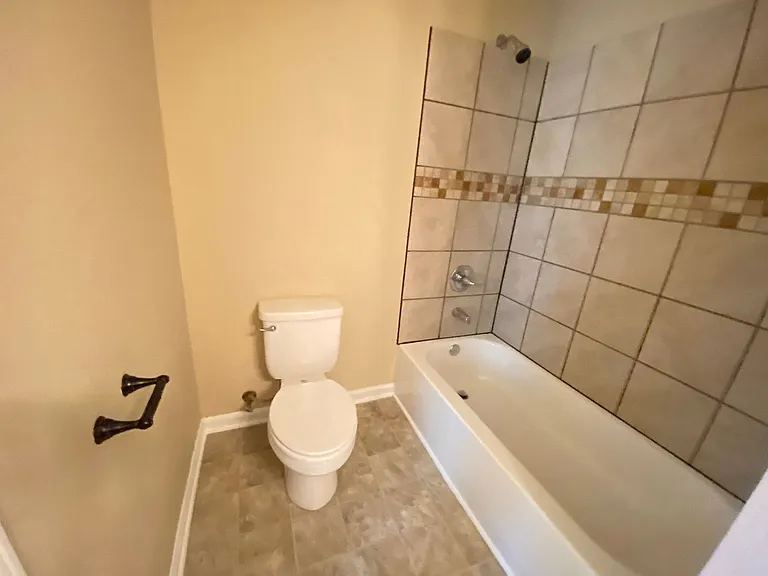 6517 Farmstead Rd — Photo 15