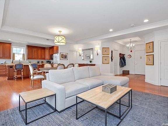 2nd image of 375 Trotting Ln #375