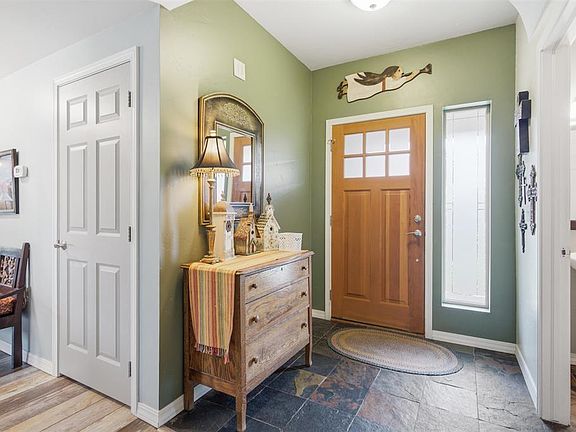 3rd image of 21 Tierra Verde Drive