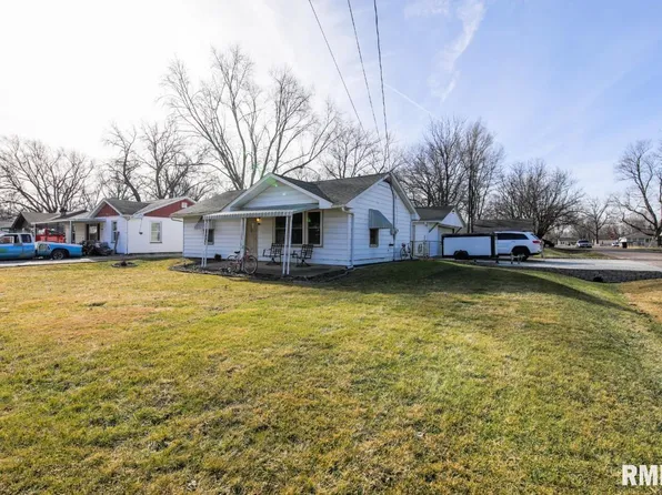 125 Massachusetts Ave, Washington, IL 61571