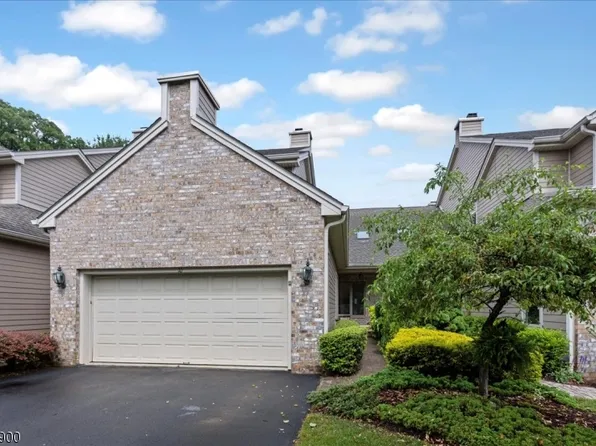 10 Baccarat Ct, Montville Twp., NJ 07045