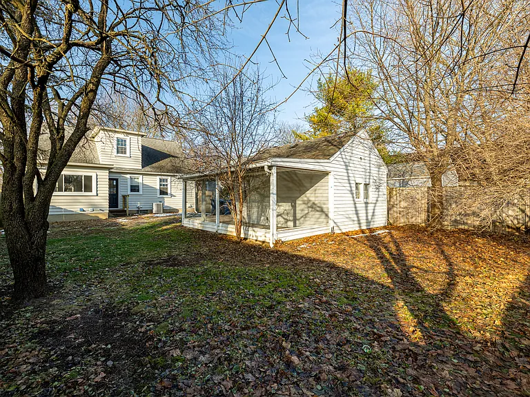 1012 Miner St — Photo 34