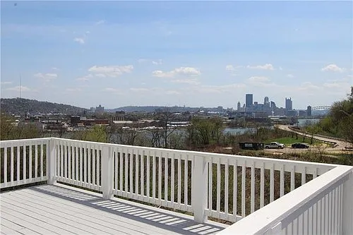 4 Bedroom with Amazing Views of the City of Pittsburgh at Pittsburgh, PA — Photo 1