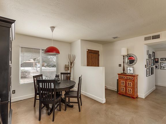 3rd image of 4902 E Surrey Ave