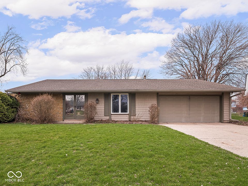 1st image of 1746 N Forsythia Dr