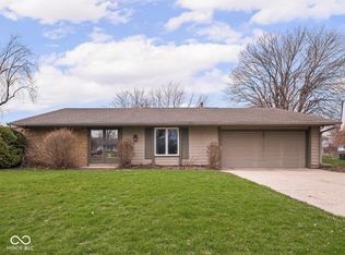 1746 N Forsythia Dr, Indianapolis, IN 46219