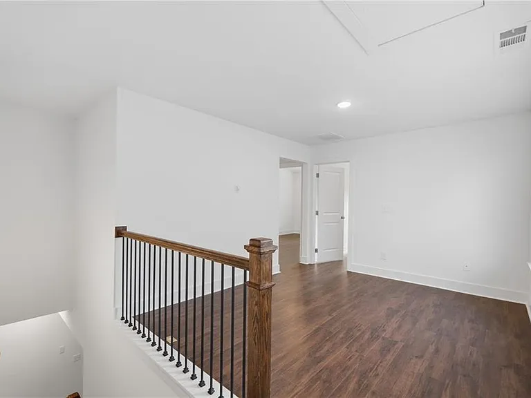 2244 Mulsanne Dr — Photo 15