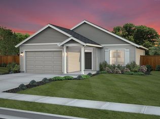 307 Pearl Ave, Grandview, WA 98930
