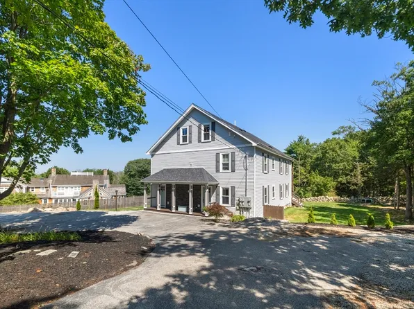 54 Canterbury St #A, Hingham, MA 02043