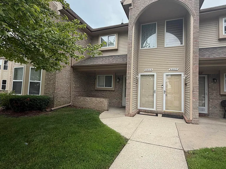 44411 Sunnyside Dr — Photo 28