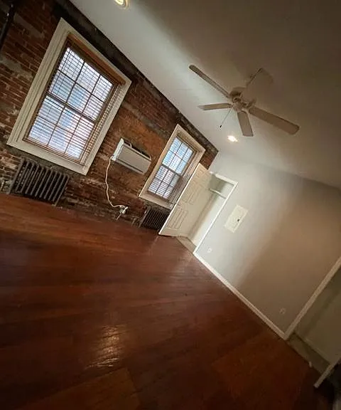 1909 Spruce St #1R — Photo 4