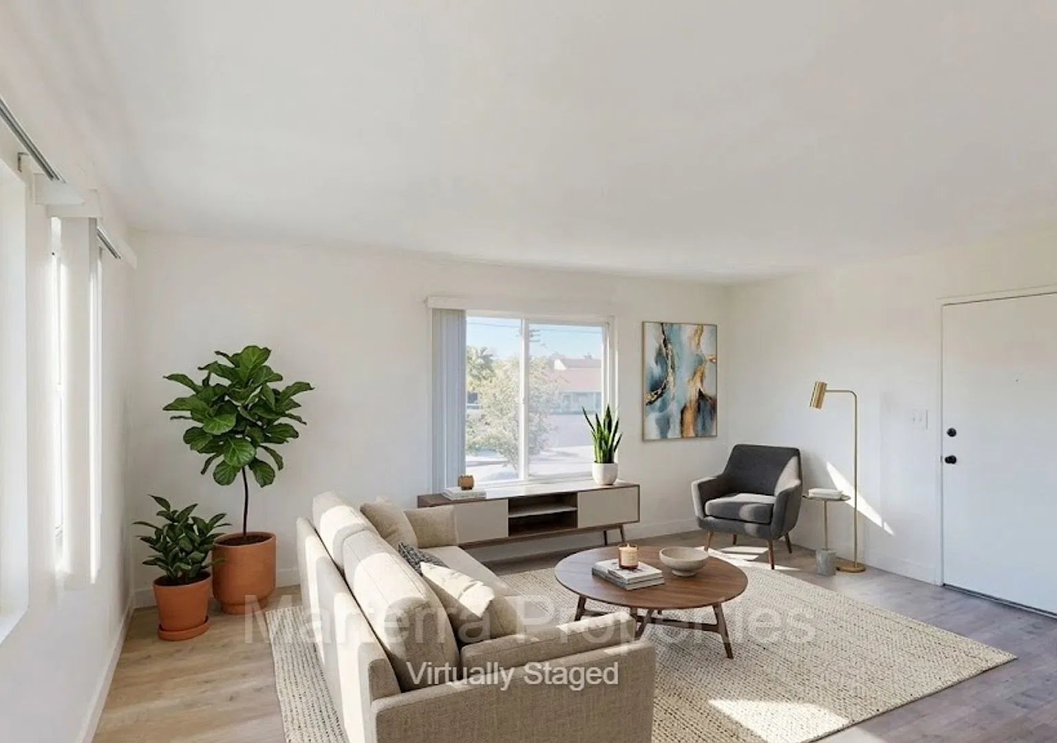 2861 Mendoza Dr — Photo 1