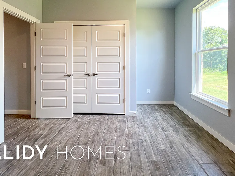 1724 Salma Rd — Photo 23