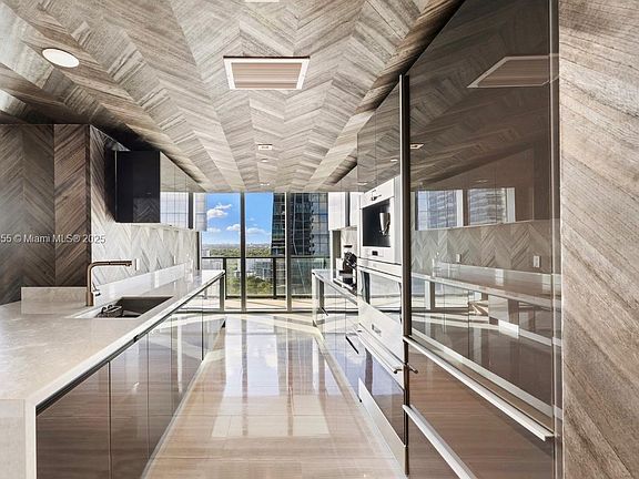 2nd image of 1451 Brickell Ave Unit 2505