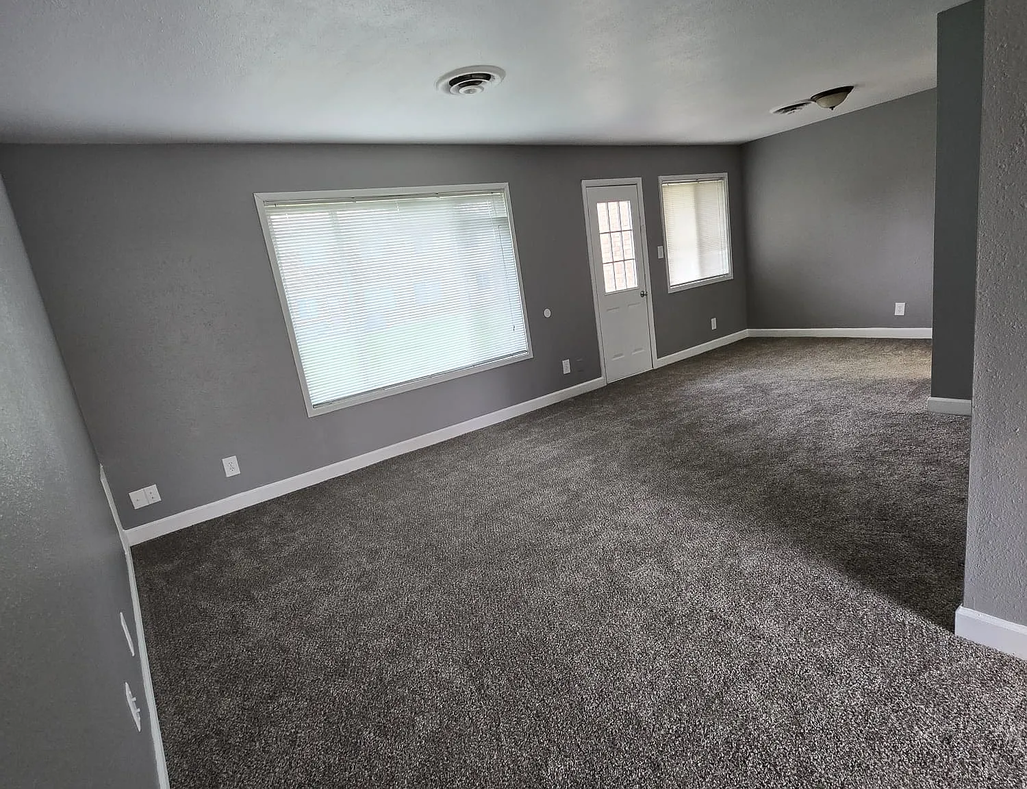 Ep Estates Llc - 1703 — Photo 2
