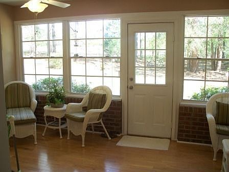 4th image of 223 Country Club Dr