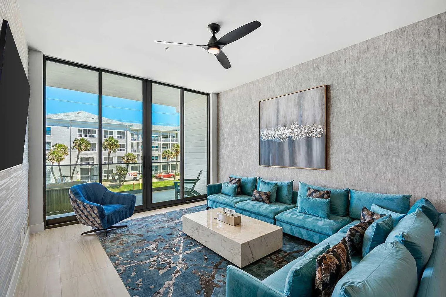 3 bed, 3.0 bath, 2012 sqft, $6,346 — Photo 1
