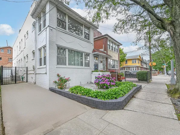 3121 Avenue, Brooklyn, NY 11210