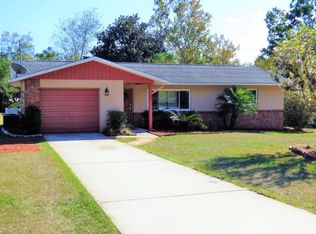 2 Utah St, Beverly Hills, FL 34465