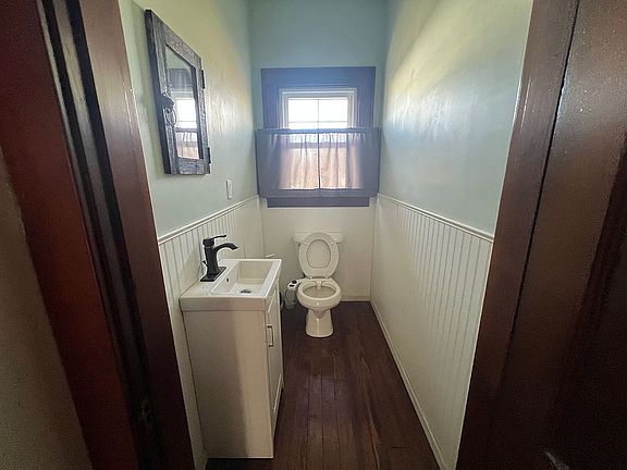half bath off kitchen