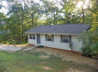 14 Evelake Dr, Asheville, NC 28806