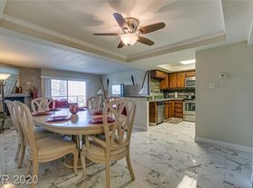 Country Club Towers Apartments - Las Vegas, NV | Zillow