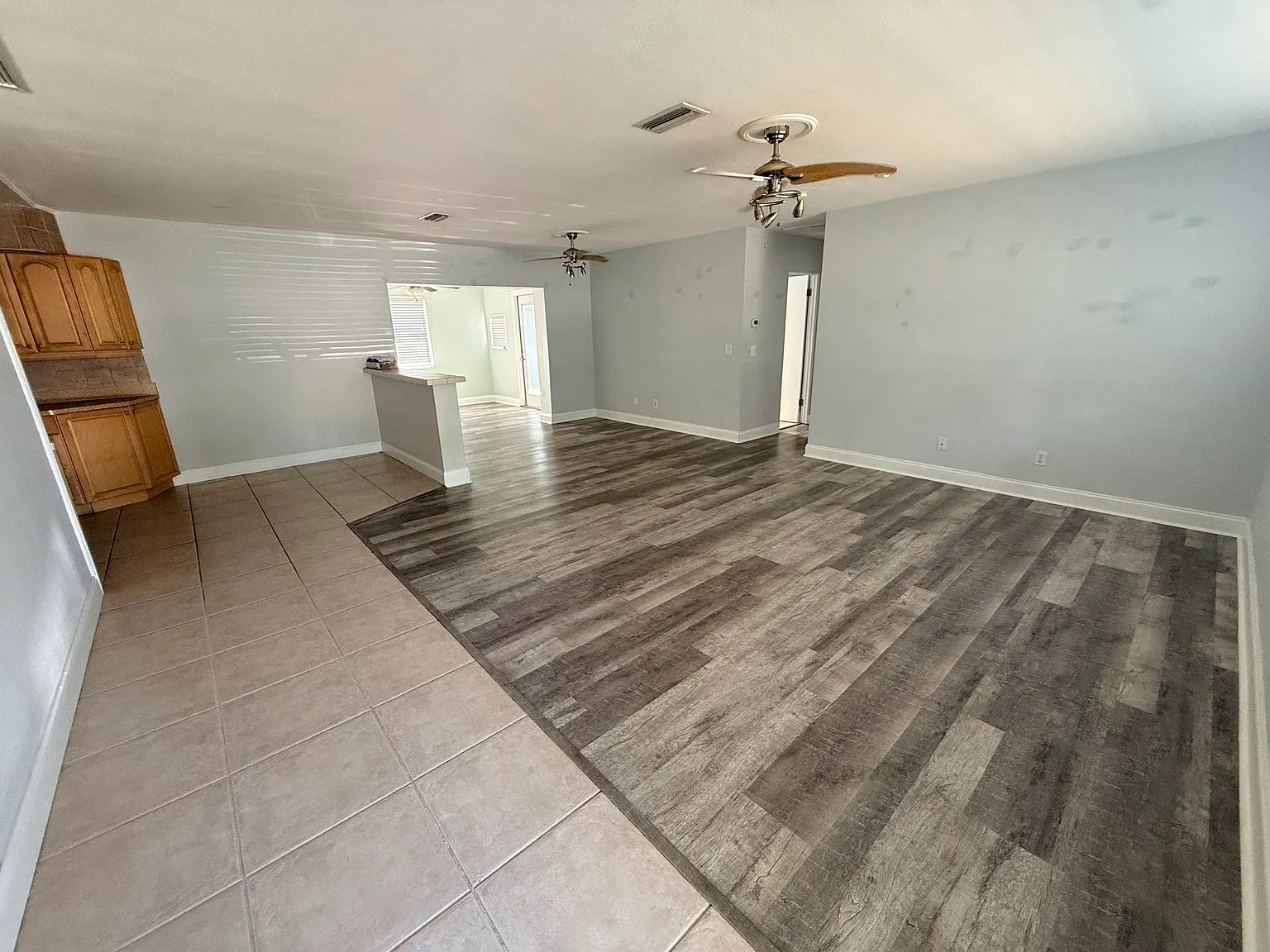 3 bed, 1600 sqft, $3,200 — Photo 2