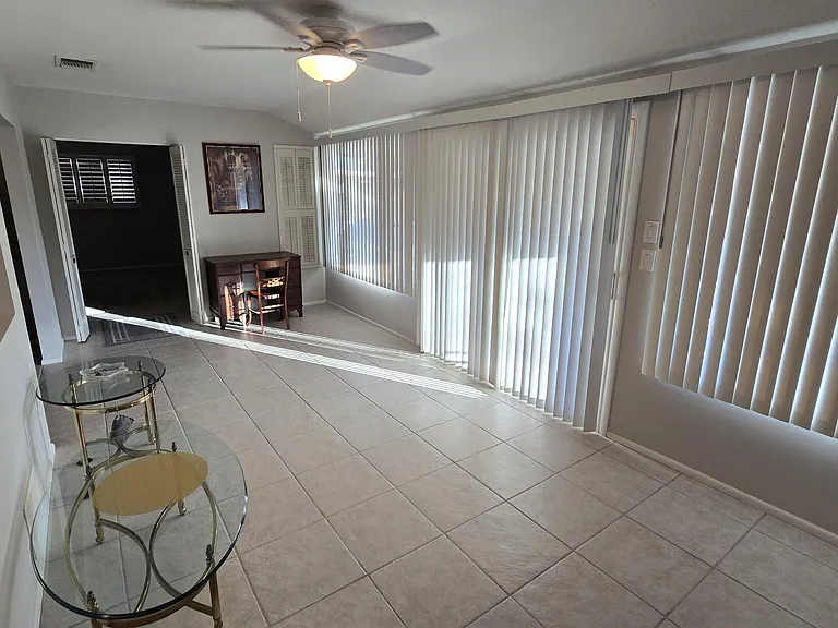 10715 W Tropicana Cir — Photo 12