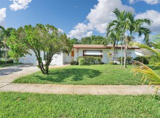 4411 NW 14th St, Lauderhill, FL 33313