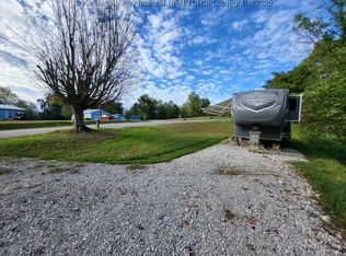 3450 Stone Lick Rd, Kenna, WV 25248