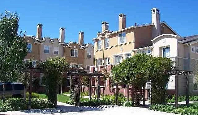 Front exterior view.