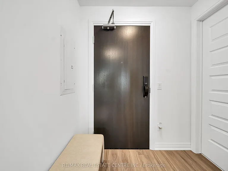 490 Gordon Krantz Ave #504 — Photo 5