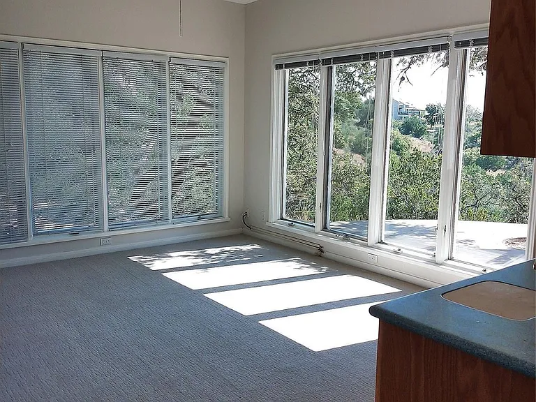 525 Northwood Hills Dr — Photo 20