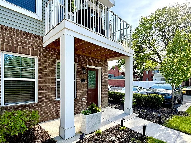 322 Jeff Keeton Dr — Photo 2