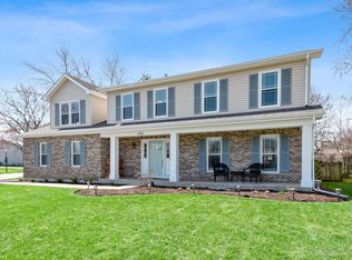 2682 Le Baron Ct, Geneva, IL 60134