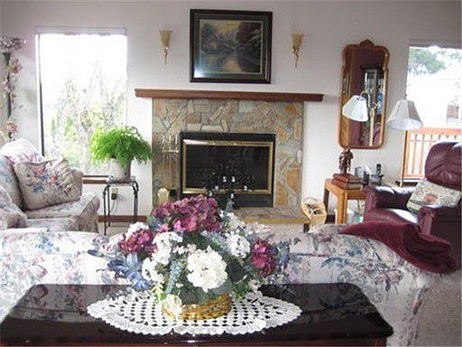3rd image of 708 Sky Meadows Dr