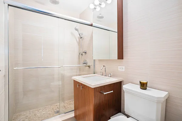 Rented by Douglas Elliman | media 24