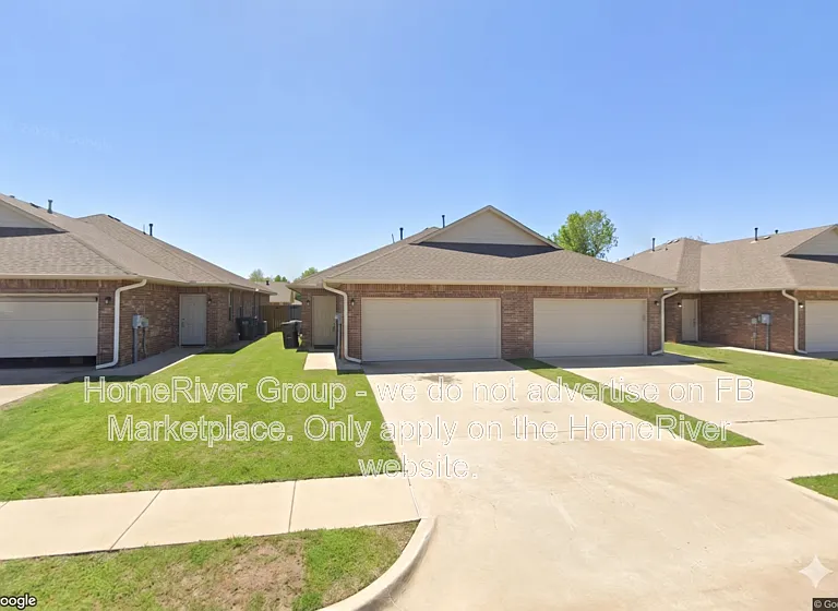 202 Ashley Dr — Photo 1