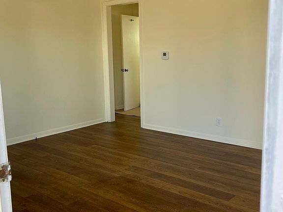 5th image of 322 Peliso Ave
